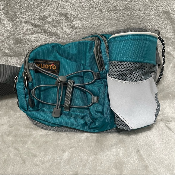 Yuoto Sporty Waist Bag with Adjustable Strap - Picture 1 of 8